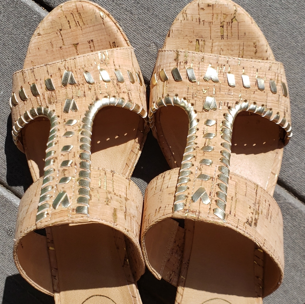 Jack Roger's Nora wedges...natrl/gold ...size 11